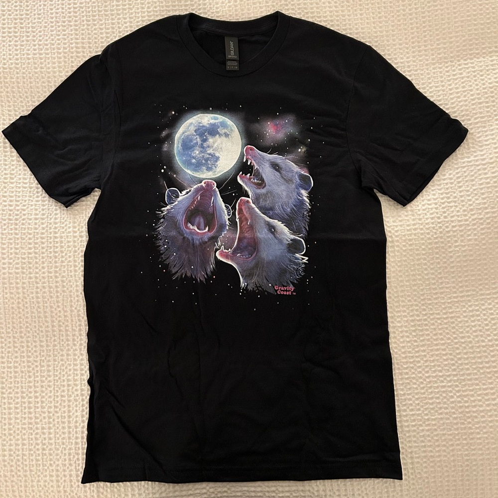 Funny Opossum T-shirt - size small